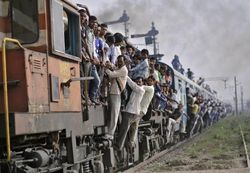 China negocia con India la construccin de su primer tren de alta velocidad