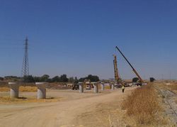Comienzan las obras del viaducto de Alcal� de Guadaira para la conexi�n tranviaria del Metro de Sevilla 