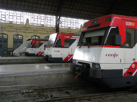 Los trenes de Cercanas del ncleo de Valencia circularn ininterrumpidamente en Fallas