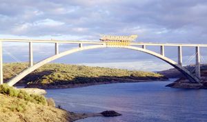 Concluye la construcci�n del tablero del viaducto de Almonte, en C�ceres