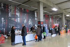 Metro Bilbao celebra el Mercadillo Solidario en la estación de Ansio