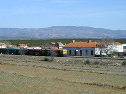 Fomento anuncia una inversi�n p�blica de 5.000 millones de euros para potenciar el transporte de mercanc�as por ferrocarril