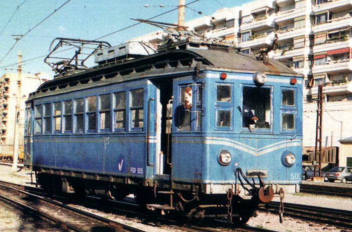 Metrovalencia. Trenes fuera de circulaci�n: Wumag portugueses: Tren el�ctrico que circul� en FGV entre 1-1-87 y 1987