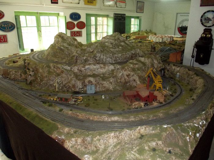 Detalle de la maqueta H0 que exhibe ACAF.