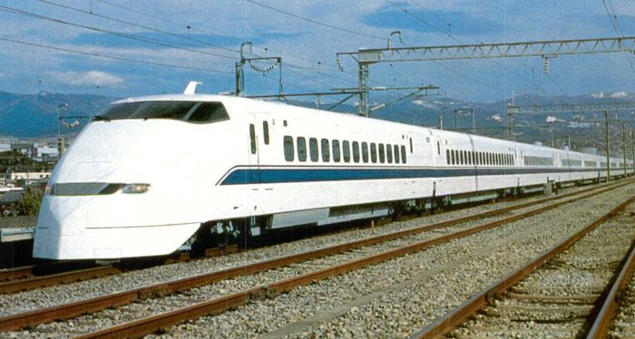 El material Nozomi, de la serie 300, es en 1993 la �ltima de los ferrocarriles japoneses. 