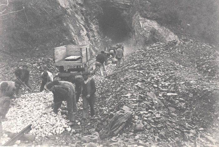 Obras de construcci�n del ferrocarril del Plazaola. Archivo EuskoTren/Museo Vasco del Ferrocarril