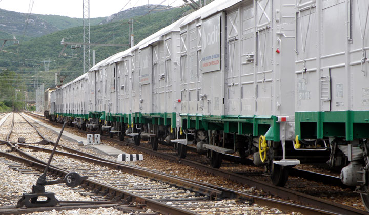 Vista de toda la composici�n del tren contraste