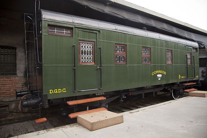 Coche ambulante de correos DGDC 222 (Ex A-24)