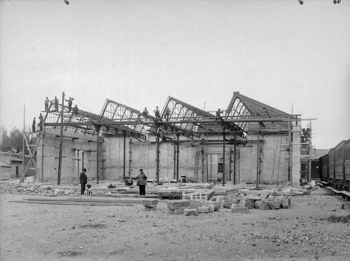 Dep�sito de Aranjuez en construcci�n EN 1923. L�nea Madrid-Alicante de MZA. Foto Archivo Hist�rico Ferroviario