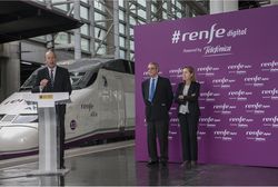 La conexi�n wifi se instalar� en 89 trenes y veinte estaciones de cercan�as en una primera fase