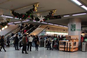 Ms de 1,7 millones de viajeros utilizaron los servicios especiales de Navidad de Metro de Sevilla