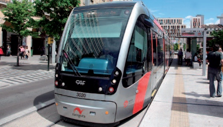 El Tranvía de Zaragoza obtiene de los usuarios una valoración de notable 