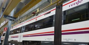 Prueba piloto para reducir la temperatura dentro de los trenes en la C5 de Cercan�as de Madrid