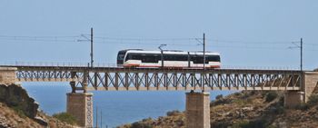 Comienza la rehabilitacin del viaducto del barranco de Aiges, en la lnea 1 del Tram de Alicante a su paso por El Campello