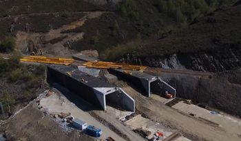 Adjudicaciones por importe de 118,65 millones para la conexi�n de alta velocidad Madrid-Galicia