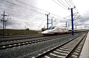 A licitaci�n la renovaci�n de los circuitos de v�a de la l�nea de alta velocidad Madrid-Sevilla