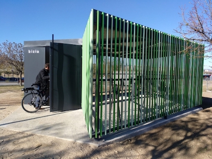En pruebas el aparcamiento seguro para bicicletas del Consorcio de Transportes del rea de Zaragoza