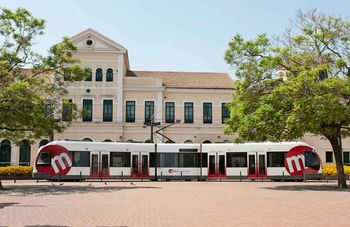 El tranv�a de Valencia cumple veinticinco a�os, con m�s de 155 millones de viajeros transportados