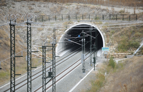 Adjudicada la gesti�n integral de instalaciones de seguridad en los t�neles de las l�neas de alta velocidad Madrid-Le�n y Venta de Ba�os-Burgos