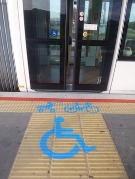 Tranv�a de Murcia colocar� nueva se�alizaci�n horizontal en las paradas