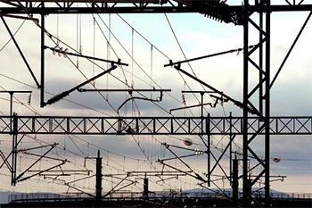 Adjudicada la adecuaci�n de g�libos para la electrificaci�n del tramo Salamanca-Fuentes de O�oro
