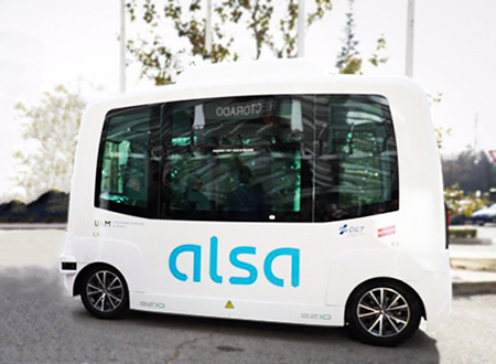 La Comunidad de Madrid lanza un proyecto piloto de autob�s aut�nomo en la Universidad Aut�noma