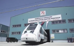 Turqu�a presenta la primera unidad el�ctrica de fabricaci�n local 