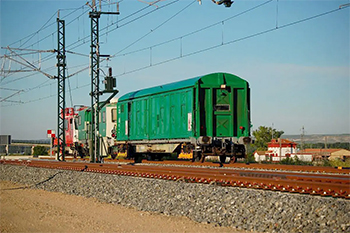 Primeros recorridos completos de auscultaci�n en el nuevo tramo de alta velocidad Pedralba-Orense
