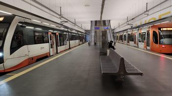Instalaci�n de un nuevo escape entre las estaciones de Luceros y Mercado del Tram de Alicante
