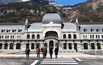 Inaugurados la nueva estaci�n y el nuevo haz de v�as de Canfranc, en Huesca