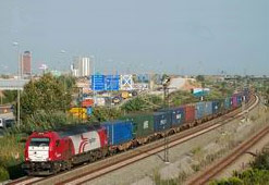 La log�stica multimodal como estrategia para incentivar el ferrocarril en el transporte de mercanc�as