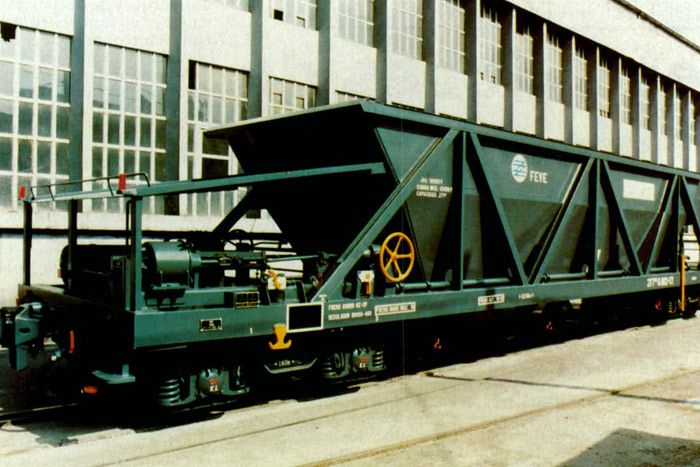 Prototipo do vagn tolva con descarga automtica fabricado para Feve por Ateinsa en 1989.