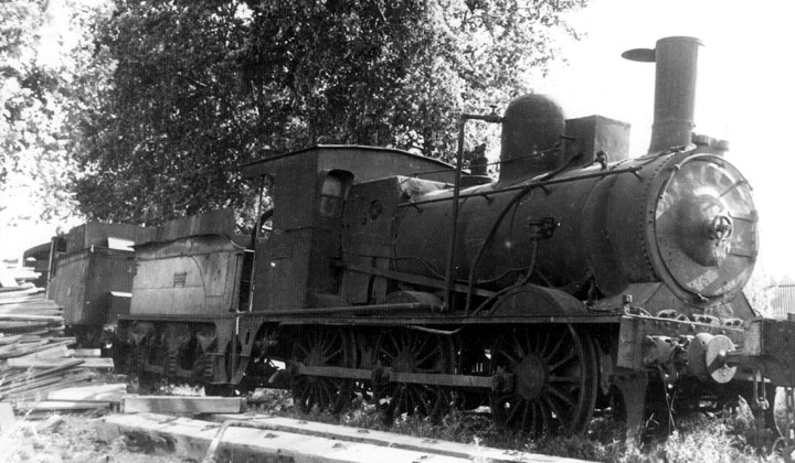 Locomotora de vapor 030-2230, ex Ferrocarriles de Almansa a Valencia y a Tarragona y Compaa de los Ferrocarriles del Norte 1719-1726. Archivo Histrico Ferroviario FA-0159-010